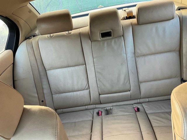 2004 bmw 525i executive personenauto - afbeelding 17 van  32