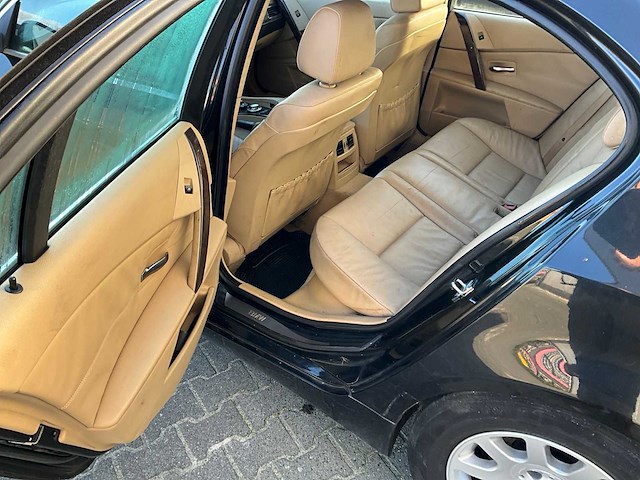 2004 bmw 525i executive personenauto - afbeelding 19 van  32