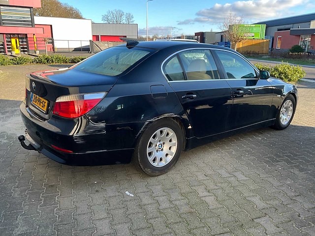 2004 bmw 525i executive personenauto - afbeelding 3 van  32