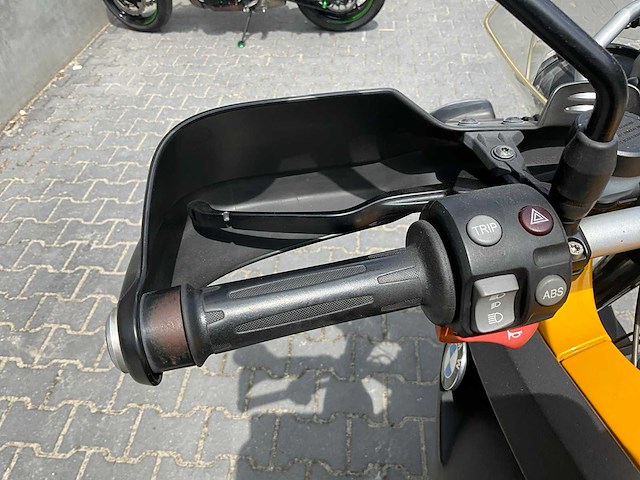 2004 bmw r1200 gs motorfiets - afbeelding 15 van  17