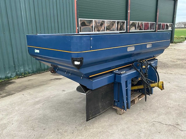 2004 bogballe m2w kunstmeststrooier - afbeelding 3 van  18