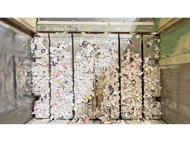 2004 bollegraaf hbk 100 baling press 100 t - afbeelding 33 van  45