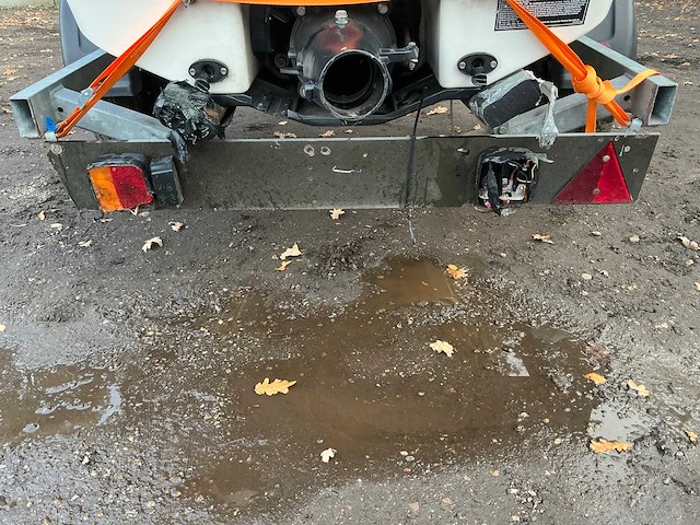 2004 brp bombardier sea.doo waterscooter met trailer - afbeelding 8 van  36