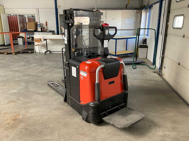 2004 bt spe160 stapelaar - afbeelding 3 van  11