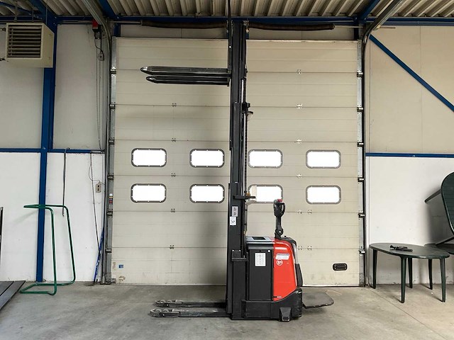 2004 bt spe160 stapelaar - afbeelding 6 van  11