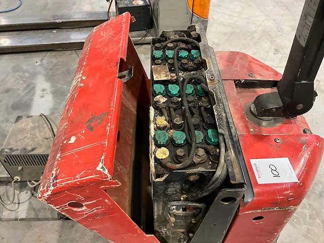 2004 bt w18 elektrische palletwagen - afbeelding 5 van  6