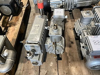 2004 busch r5 re 0016 b p04 vacuümpomp - afbeelding 3 van  5