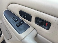 2004 cadillac escalade v8 limousine - afbeelding 45 van  71