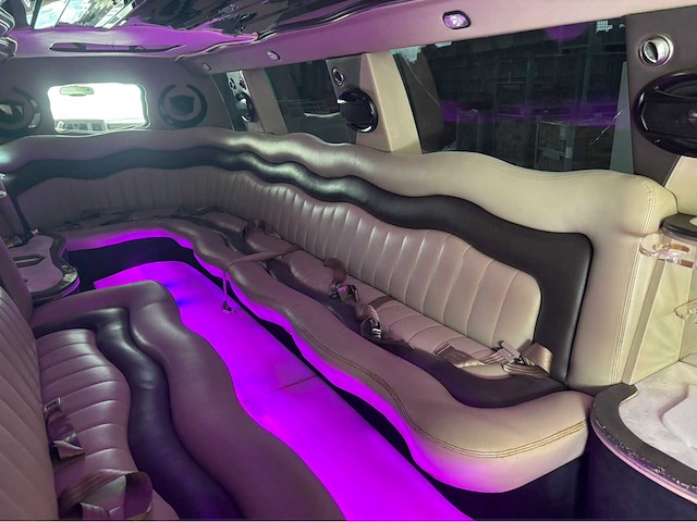 2004 cadillac escalade v8 limousine - afbeelding 59 van  71