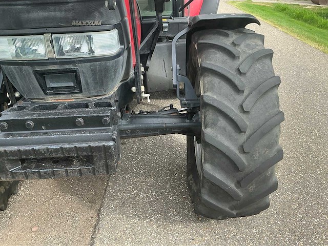 2004 case ih mxu 100 vierwielaangedreven landbouwtractor - afbeelding 24 van  34