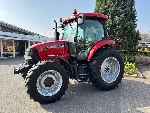 2004 case ih mxu 100 vierwielaangedreven landbouwtractor - afbeelding 25 van  27