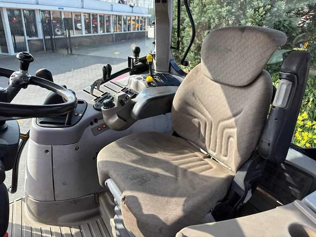 2004 case ih mxu 100 vierwielaangedreven landbouwtractor - afbeelding 20 van  22