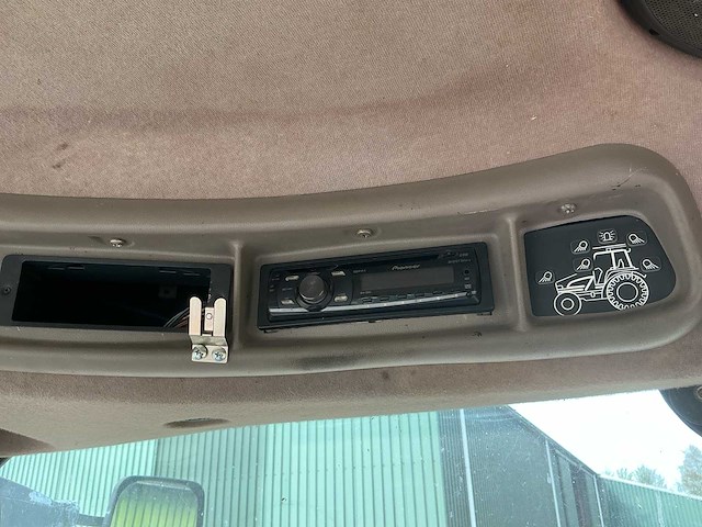 2004 case ih mxu125 vierwielaangedreven landbouwtractor - afbeelding 20 van  33