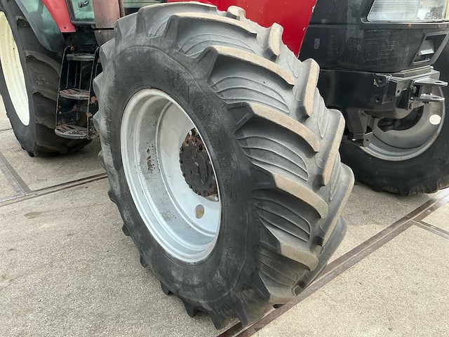 2004 case ih mxu125 vierwielaangedreven landbouwtractor - afbeelding 26 van  33
