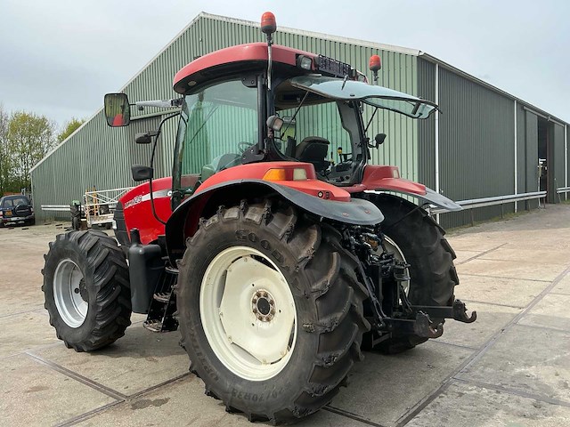 2004 case ih mxu125 vierwielaangedreven landbouwtractor - afbeelding 32 van  33