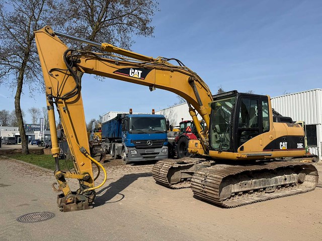 2004 caterpillar 318c rupsgraafmachine - afbeelding 1 van  19