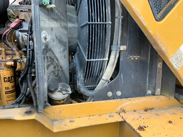2004 caterpillar 938g series ii shovel - afbeelding 53 van  57