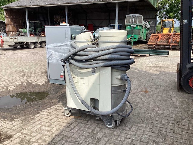 2004 cfm 3308 z22 industriële stofzuiger - afbeelding 4 van  5