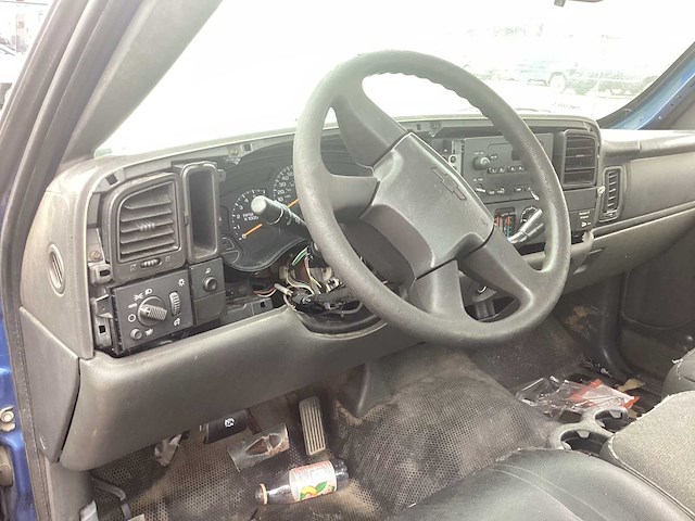 2004 chevrolet silverado bedrijfswagen - afbeelding 7 van  13