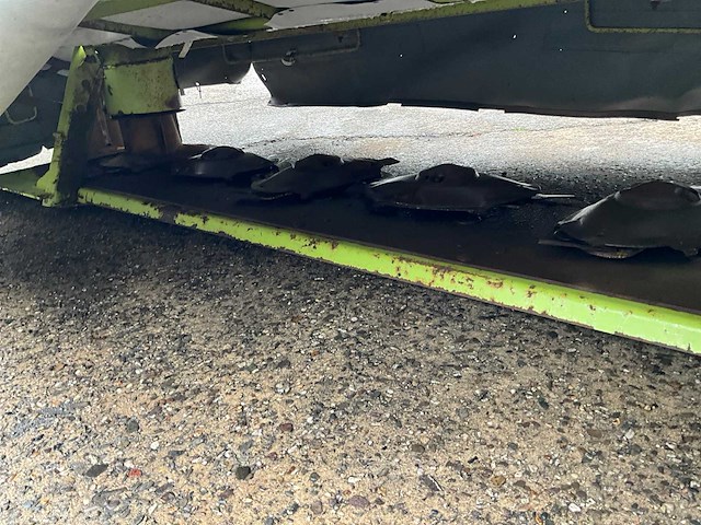 2004 claas disco 8550 schijvenmaaier - afbeelding 13 van  26