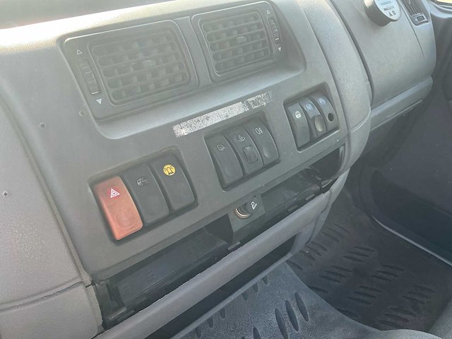 2004 daf ae45bf vrachtwagen - afbeelding 36 van  39