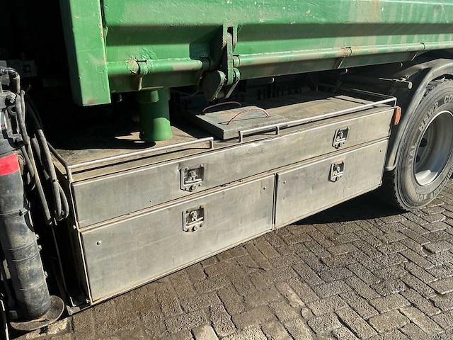 2004 daf cf kipper vrachtwagen - afbeelding 9 van  53