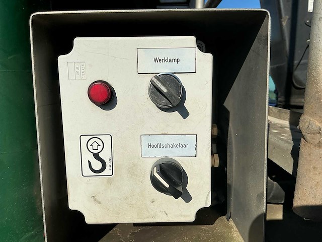 2004 daf cf kipper vrachtwagen - afbeelding 28 van  53