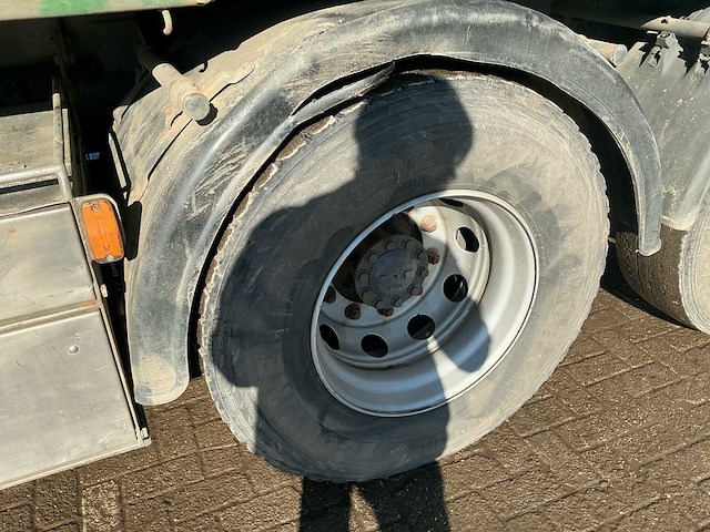 2004 daf cf kipper vrachtwagen - afbeelding 32 van  53