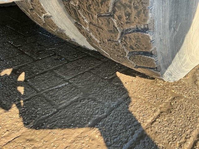 2004 daf cf kipper vrachtwagen - afbeelding 34 van  53