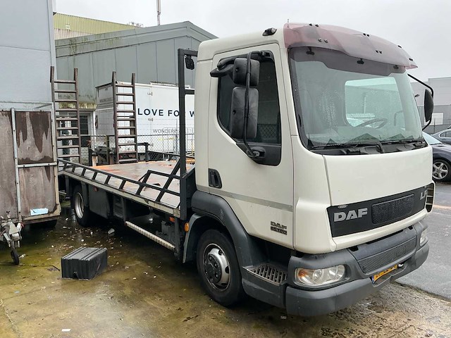 2004 daf lf 45.180 ae450f vrachtwagen / oprijwagen - afbeelding 4 van  19