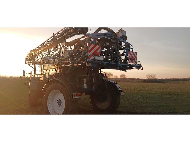 2004 delvano euro-trac zelfrijdende veldspuit - afbeelding 4 van  23