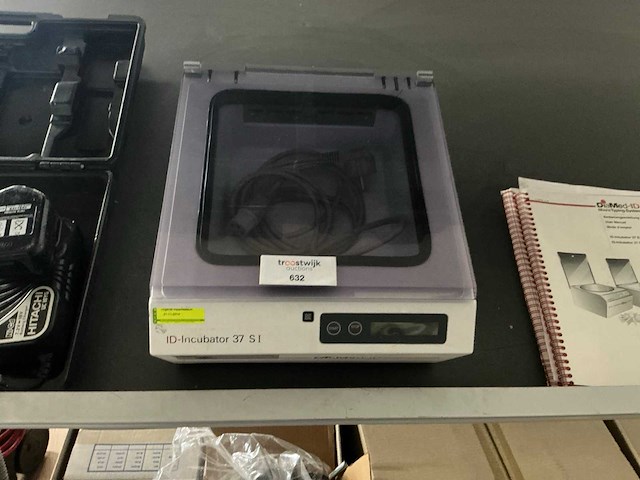 2004 diamed-id 37si incubator - afbeelding 1 van  5
