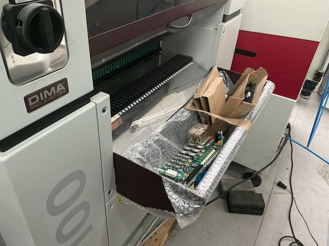 2004 dima hp 100 pick-and-place machine - afbeelding 5 van  8