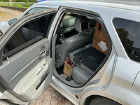 2004 dodge magnum rt station wagen personenauto - afbeelding 15 van  27