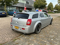 2004 dodge magnum rt station wagen personenauto - afbeelding 23 van  27
