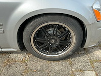 2004 dodge magnum rt station wagen personenauto - afbeelding 7 van  27
