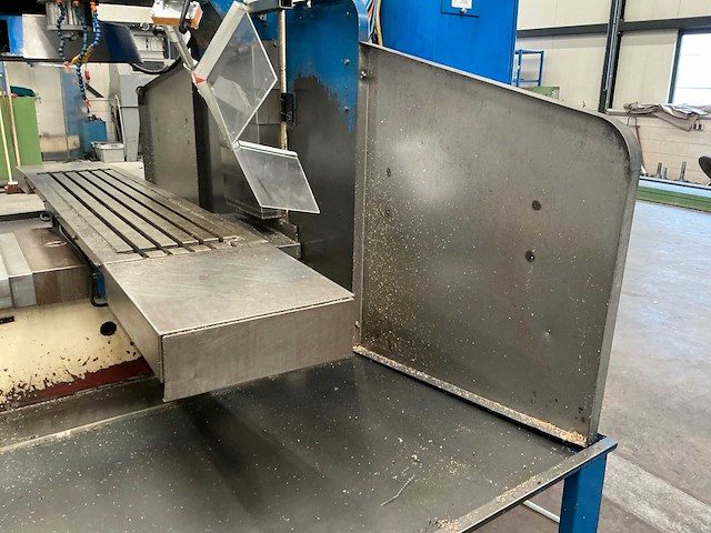 2004 dormac vic30 cnc-freesmachine - afbeelding 16 van  28