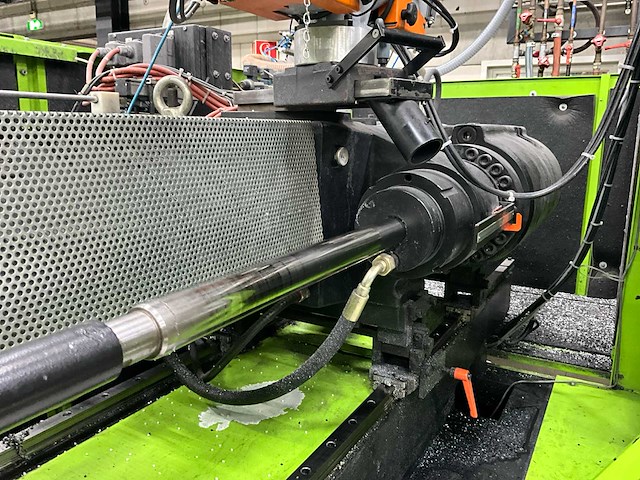 2004 engel es 1800/275 hl-v spuitgietmachine - afbeelding 2 van  16