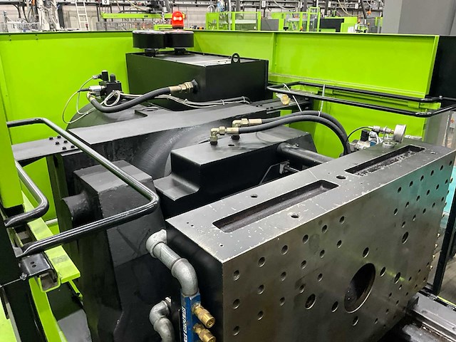 2004 engel es 1800/275 hl-v spuitgietmachine - afbeelding 16 van  16