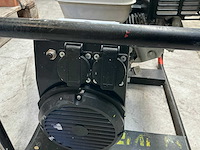2004 europower ep2500 stroomgenerator - afbeelding 4 van  5