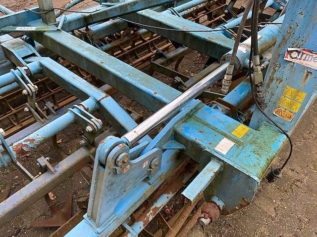 2004 farmet lk400ns compactor - afbeelding 13 van  14