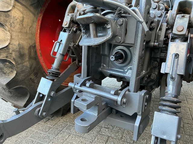 2004 fendt 410 vario vierwielaangedreven landbouwtractor - afbeelding 7 van  25