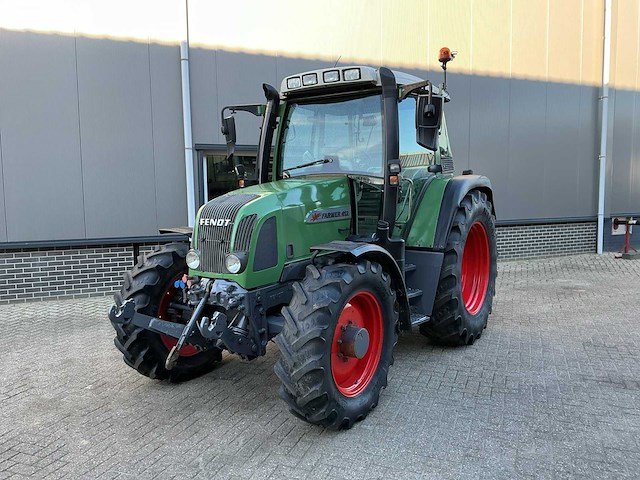 2004 fendt 410 vario vierwielaangedreven landbouwtractor - afbeelding 12 van  25