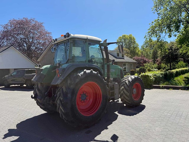 2004 fendt 714 vario - vierwielaangedreven landbouwtractor - afbeelding 8 van  12