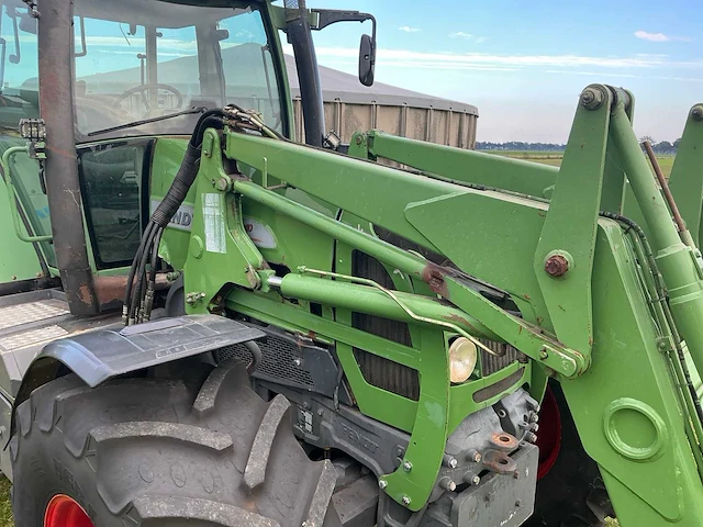 2004 fendt 714 vierwielaangedreven landbouwtractor - afbeelding 46 van  48