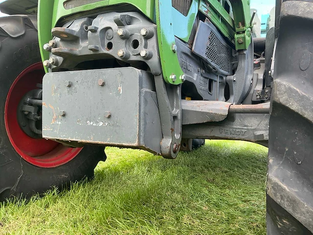2004 fendt 714 vierwielaangedreven landbouwtractor - afbeelding 36 van  48