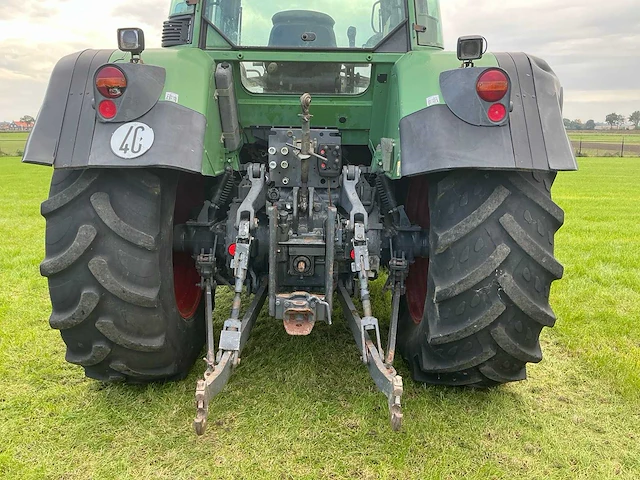 2004 fendt 714 vierwielaangedreven landbouwtractor - afbeelding 22 van  48