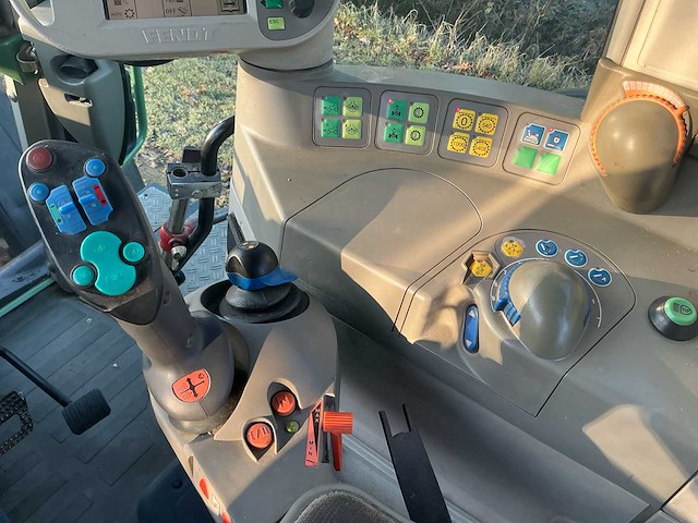 2004 fendt 818 vario tms vierwielaangedreven landbouwtractor - afbeelding 27 van  49