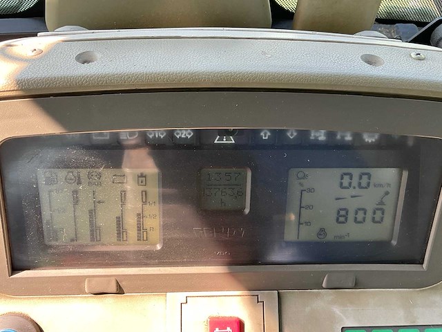 2004 fendt 916 vario tms vierwielaangedreven landbouwtractor - afbeelding 15 van  16