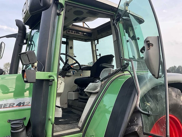 2004 fendt farmer 412 vario vierwielaangedreven landbouwtractor - afbeelding 21 van  41